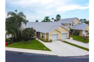 490 9th Place, Vero Beach, FL 32960 Sold 11/08/23