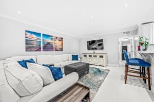 620 Horizons W 212, Boynton Beach, FL 33435 Sold 05/08/24