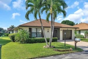 6110 Lakemont Circle, Greenacres, FL 33463 Sold 01/18/24