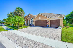 6338 Greenhedge Court, West Palm Beach, FL 33411 Sold 10/18/23