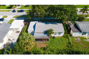 2012 Kenwood Road, West Palm Beach, FL 33409 Sold 11/06/23
