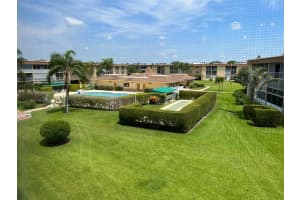 600 Village Green Court 317, Palm Springs, FL 33461 Sold 11/10/23