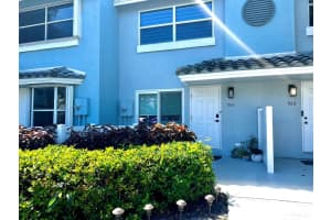 966 Jeffery Street, Boca Raton, FL 33487 Sold 01/02/24