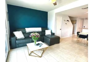 966 Jeffery Street, Boca Raton, FL 33487 Sold 01/02/24