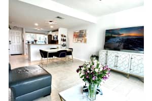 966 Jeffery Street, Boca Raton, FL 33487 Sold 01/02/24