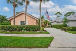 170 S Hampton Drive, Jupiter, FL 33458 Sold 11/17/23