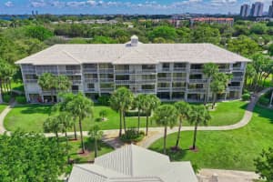 2761 Village Boulevard 403, West Palm Beach, FL 33409 Sold 02/29/24