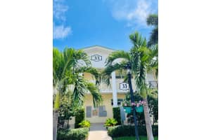 33 Colonial Club Drive 204, Boynton Beach, FL 33435 Sold 02/06/24