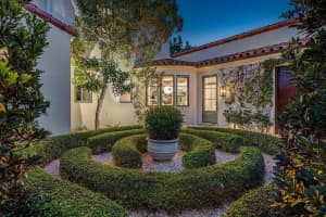 2305 S Flagler Drive, West Palm Beach, FL 33401 Sold 01/31/24