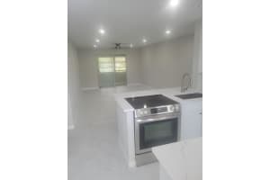 2101 NE 1st Court 101, Boynton Beach, FL 33435 Sold 08/05/24