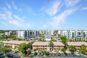 2908 NE 8th Terrace 203, Oakland Park, FL 33334 Sold 10/30/23