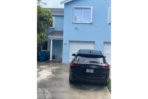 62 Fairway Lane, Royal Palm Beach, FL 33411 Sold 01/04/24