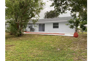 103 SE Norfolk Boulevard, Stuart, FL 34997 Sold 10/24/23