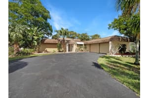 5005 N Travelers Palm Lane, Tamarac, FL 33319 Sold 06/07/24