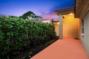 4181 SW 6th Street, Plantation, FL 33317 Sold 03/11/24