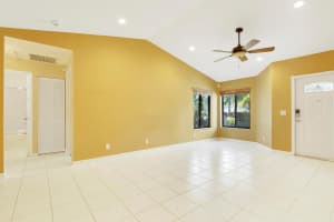 6016 Strawberry Lakes Circle, Lake Worth, FL 33463 Sold 01/02/24