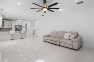 1023 W Heritage Club Circle, Delray Beach, FL 33483 Sold 01/02/24