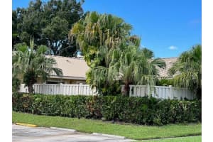 5872 Golden Eagle Circle Lane 4, Palm Beach Gardens, FL 33418 Sold 11/09/23