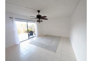 3211 E Gardens Drive E C, Palm Beach Gardens, FL 33410 Sold 03/04/24