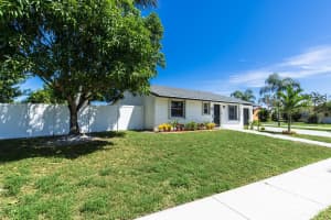 2100 W 23rd Street, Riviera Beach, FL 33404 Sold 10/30/23