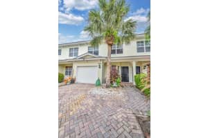 2534 Creekside Drive, Fort Pierce, FL 34981 Sold 01/09/24
