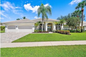 1913 S Club Drive, Wellington, FL 33414 Sold 10/30/23