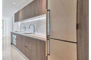 851 NE 1st Avenue 302, Miami, FL 33132 Sold 11/27/23