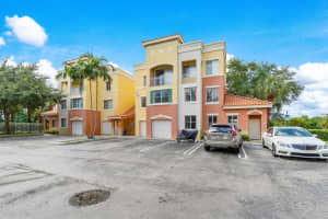 11032 Legacy Drive 102, Palm Beach Gardens, FL 33410 Sold 10/25/23