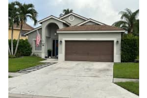 6221 Lansdowne Circle, Boynton Beach, FL 33472 Sold 10/24/23