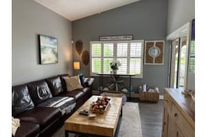 6221 Lansdowne Circle, Boynton Beach, FL 33472 Sold 10/24/23