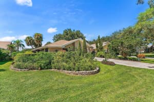 12790 SE Laurel Valley Lane, Hobe Sound, FL 33455 Sold 12/20/23