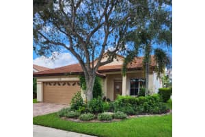 836 Falling Water Road, Weston, FL 33326 Sold 10/31/23