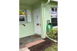 211 Country Lane B, Boynton Beach, FL 33435 Sold 04/16/24