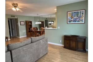 211 Country Lane B, Boynton Beach, FL 33435 Sold 04/16/24