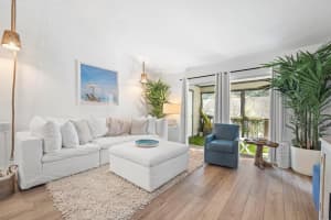 8163 SE Se Croft Circle Circle 9, Hobe Sound, FL 33455 Sold 01/25/24