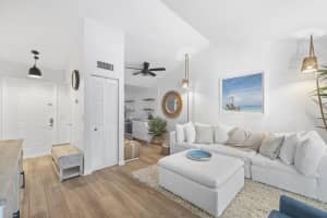 8163 SE Se Croft Circle Circle 9, Hobe Sound, FL 33455 Sold 01/25/24