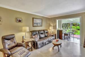 2620 NE 1st Court 104, Boynton Beach, FL 33435 Sold 10/27/23