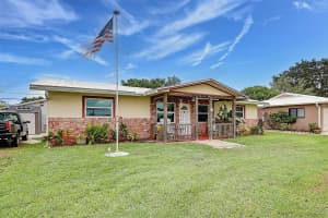 2119 SE Madison Street, Stuart, FL 34997 Sold 10/27/23