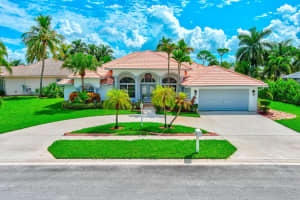102 Cypress Crescent, Royal Palm Beach, FL 33411 Sold 11/15/23