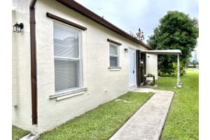 5421 Mirror Lakes Boulevard, Boynton Beach, FL 33472 Sold 10/18/23