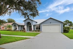 8249 Sandpine Circle, Port St Lucie, FL 34952 Sold 10/27/23
