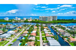 800 Berkley St, Boca Raton, FL 33487, Sold 12/18/23