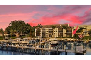 521 Bay Colony Drive N, Juno Beach, FL 33408 Sold 09/26/23
