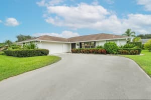 1192 Hemlock Street, Palm Beach Gardens, FL 33410 Sold 01/31/24
