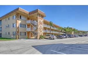600 Village Green Court 304, Palm Springs, FL 33461 Sold 10/30/23