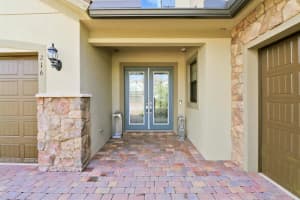 216 Sonoma Isles Circle, Jupiter, FL 33478 Sold 03/01/24