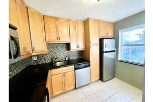 33 Colonial Club Drive 202, Boynton Beach, FL 33435 Sold 10/31/23