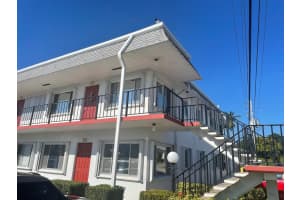 3320 Lake Osborne Drive 211, Lake Worth Beach, FL 33461 Sold 02/22/24