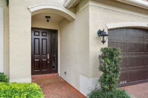 8082 Fire Opal Lane, Delray Beach, FL 33446 Sold 12/15/23