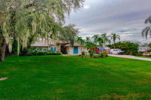 7889 SE River Lane, Stuart, FL 34997 Sold 03/15/24